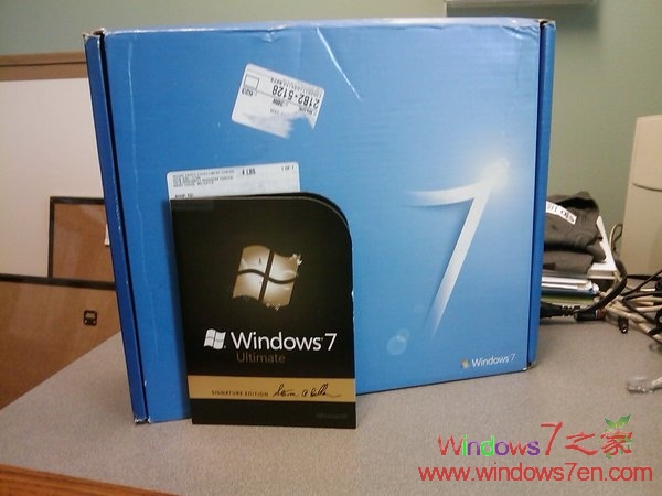 Windows7 Party专用鲍尔默签名版Win7出现